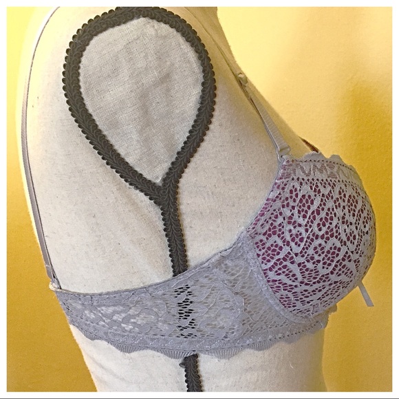 Lace Bra - Picture 4 of 7